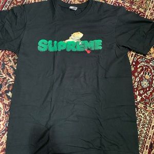 Supreme tee